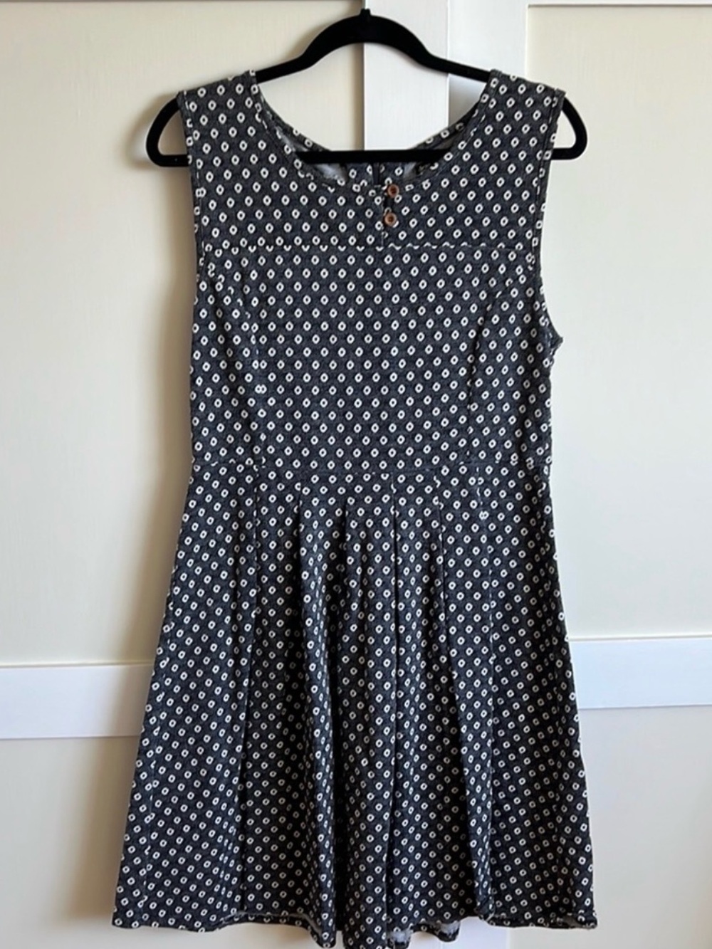Sleeveless Black & White Printed Fit-and-Flare Dress